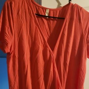 Tunic short sleeve shirt.